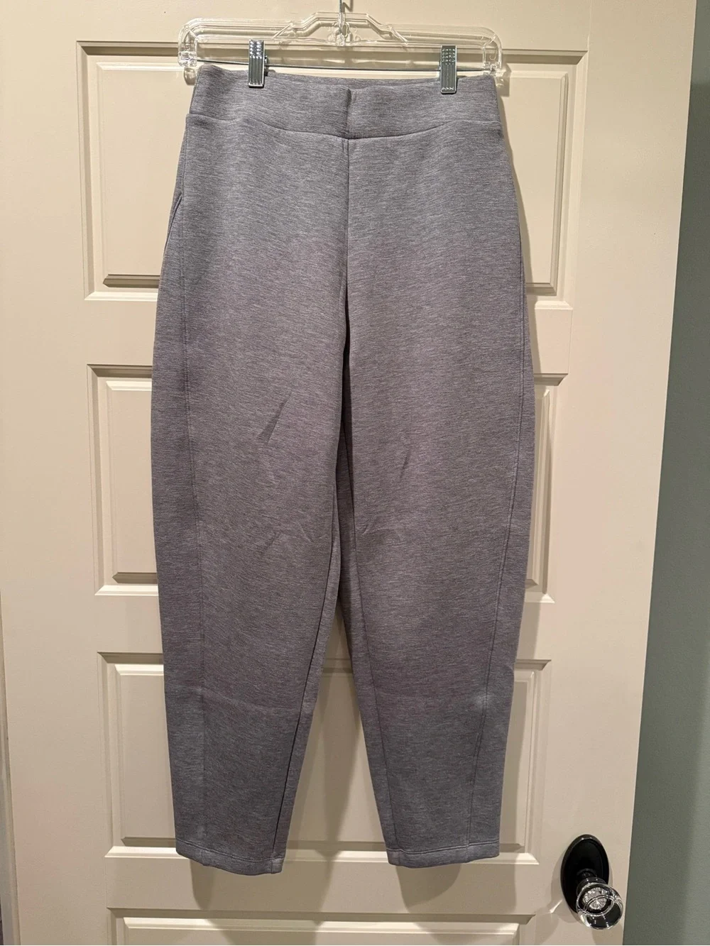 Spanx Gray Knit Barrel Leg Pant NWOT - Picture 4 of 5